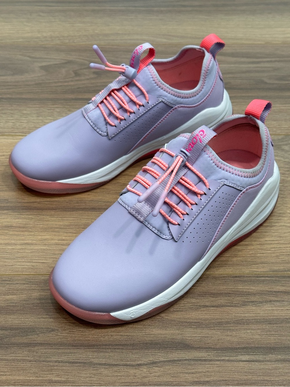 Clove Women’s Classic Nursing Sneaker in Lilac/Pink Glo Size 7
